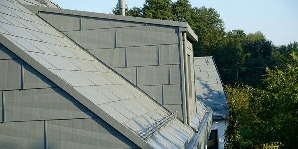 FX.12 Dach- und Fassadenpaneel in hellgrau