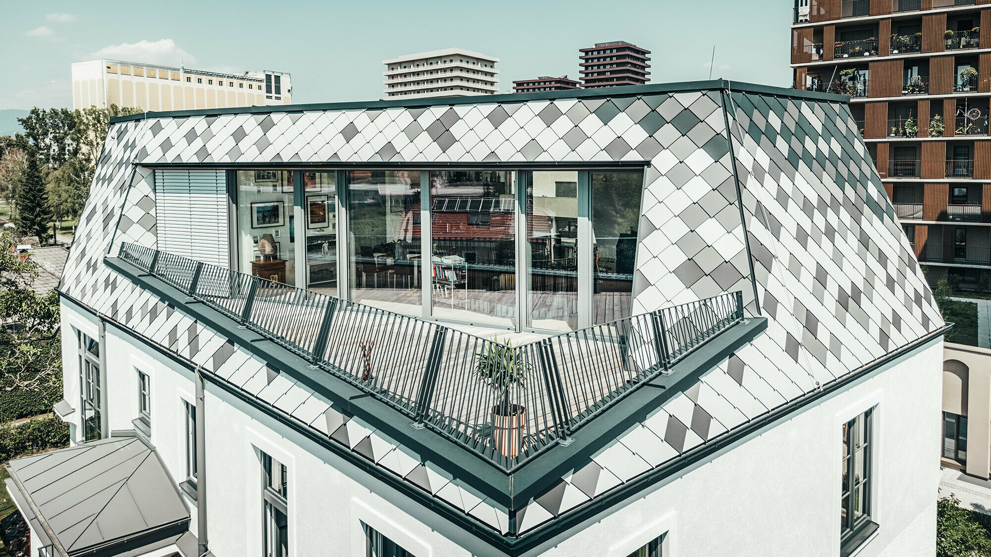 Aufnahme von der Terrasse des Penthouses von der südlichen Kante aus.