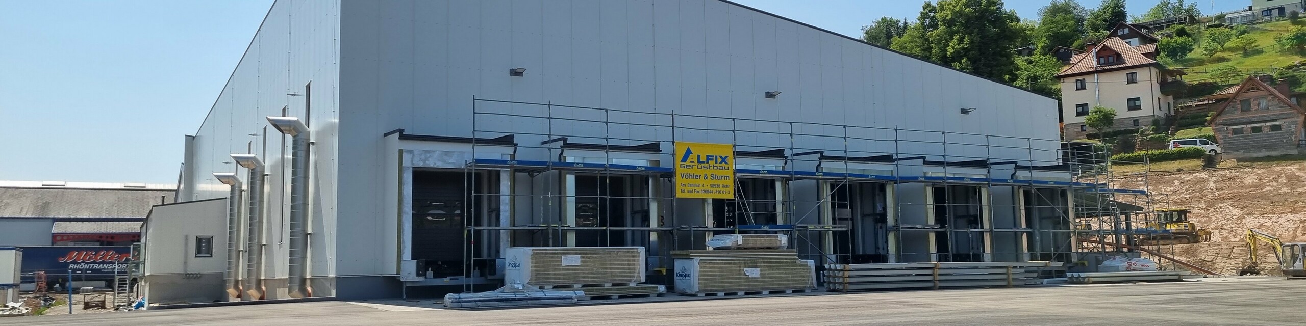 Die neue Lagerhalle in Wasungen kann bald eröffnet werden
